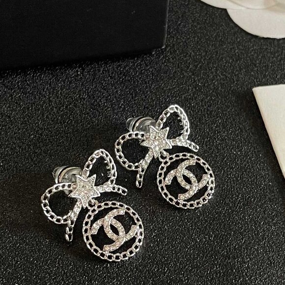 Chanel earrings - Picture 2 of 5